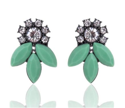 Green crystal flower petal stud earring set in vintage black clasping. Very lightweight!