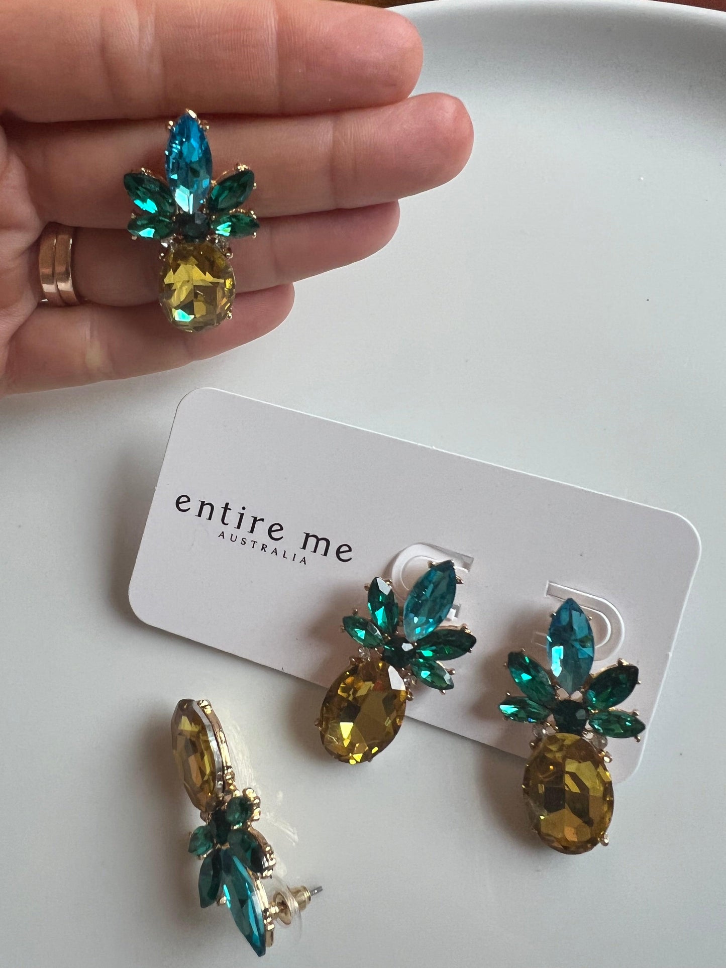Piper is a delicate pineapple delight statement earring, she's a perfect match for the weekend jeans combo or can add that touch of sophistication to your evening dress. 