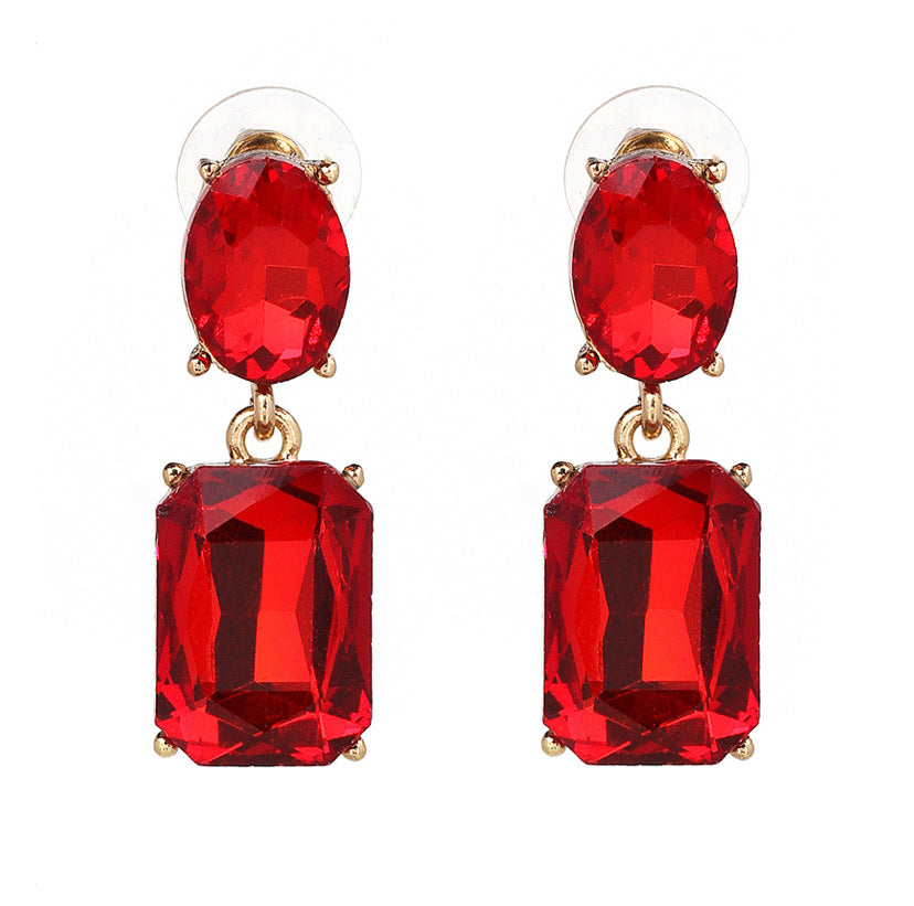 Classic small to medium sized crystal drops in a block colour to match that perfect outfit. Lightweight, understated yet noticeable.