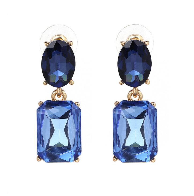 Classic small to medium sized crystal drops in a block colour to match that perfect outfit. Lightweight, understated yet noticeable.